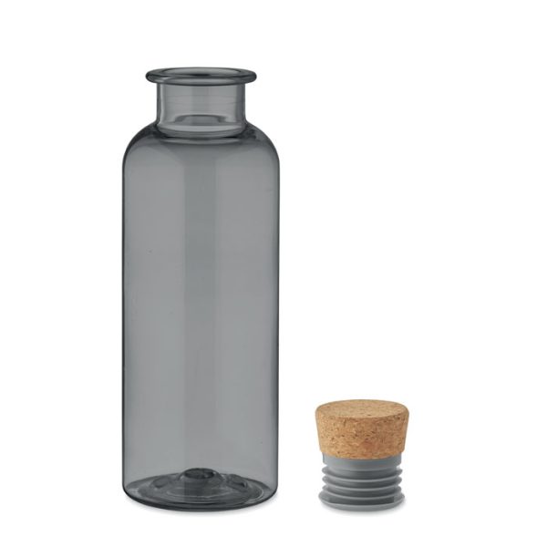 The Tritan Renew™ 500ml bottle offers a reliable and eco-friendly design for everyday hydration.