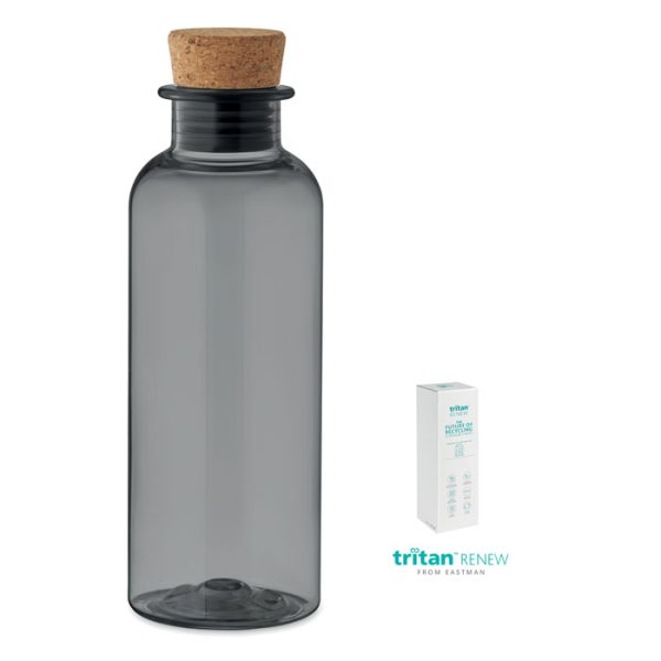 The Tritan Renew™ 500ml bottle is a lightweight and eco-friendly option designed for everyday hydration.