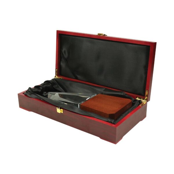 Wooden base trophy gift suppliers