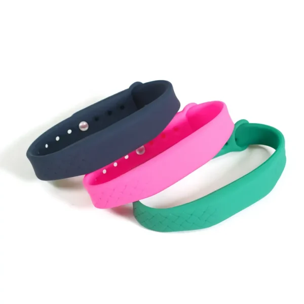 Access control rfid wristbands silicone in oman gift suppliers Access control rfid wristbands silicone in oman