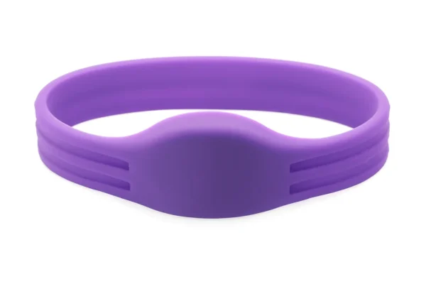 Dual frequency silicone nfc bracelet rfid wristbands in qatar gift suppliers Dual frequency silicone nfc bracelet rfid wristbands in qatar
