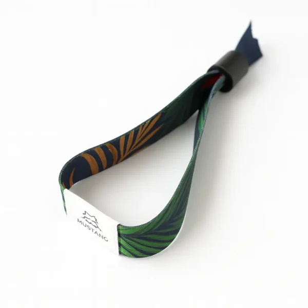 Fabric festival bracelet rfid cloth wristbands in uae gift suppliers Fabric festival bracelet rfid cloth wristbands in uae